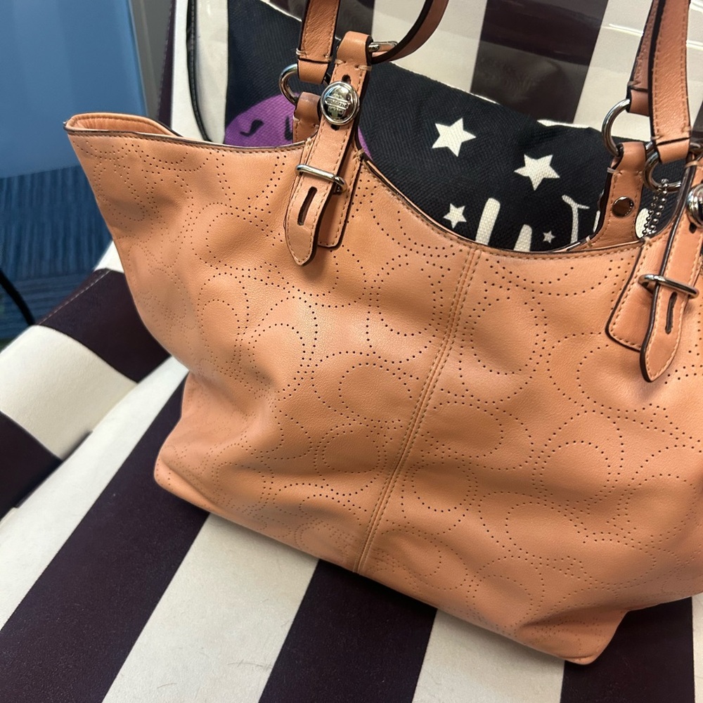 Coach handbag